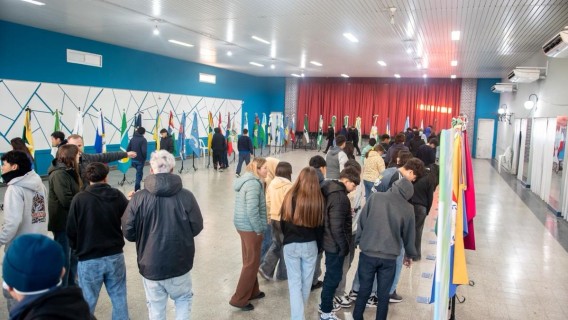 Las banderas de 54 localidades, fueron protagonistas en una muestra cultural en Timbúes