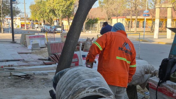 Las obras en el Centro Comercial a Cielo Abierto de Puerto San Martín avanzan en una nueva etapa
