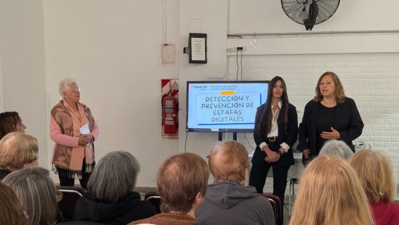 Estafas digitales: Roldán realizó una jornada de prevención destinada a los adultos mayores