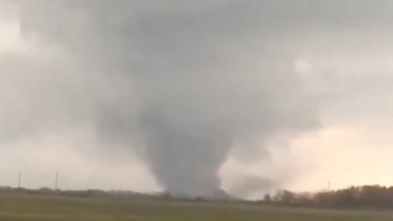 Tormentas en la región: un tornado provocó temor cerca de Rosario