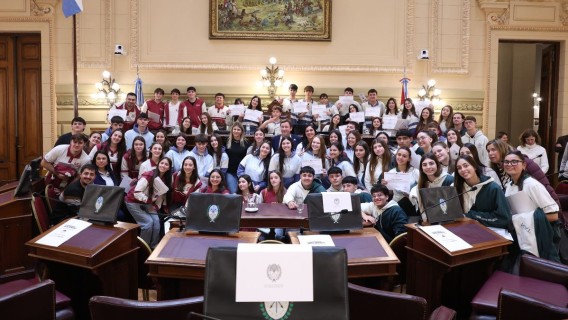 Jóvenes del departamento San Martín llevaron sus ideas a la Legislatura